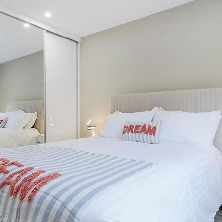 Seaview Lodge Apartment 'Sleeping 4 Guests' Rockstown Kültér fotó