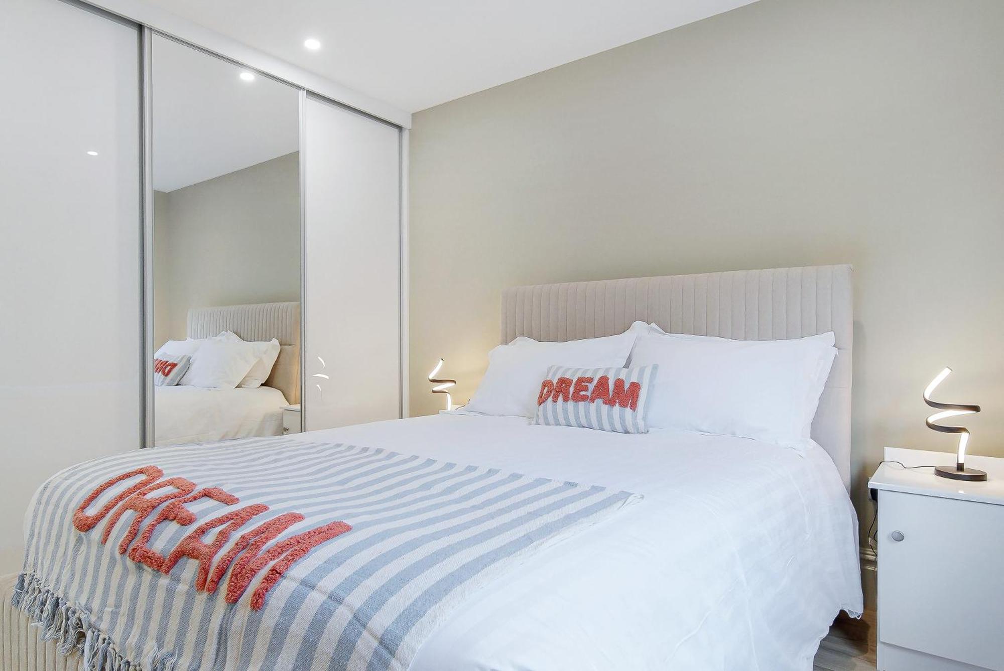 Seaview Lodge Apartment 'Sleeping 4 Guests' Rockstown Kültér fotó